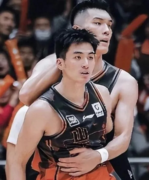 于德豪末节单防教科书 邱彪战术奇兵助山东逆转