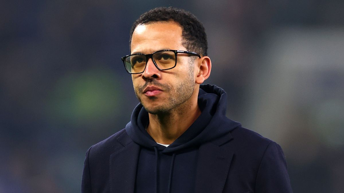 恩佐禁赛风波持续发酵 罗西奥回应经纪人争议事