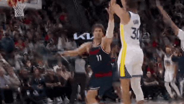 勇士淘汰快船库里35分追梦防守莱纳德生涯首失季